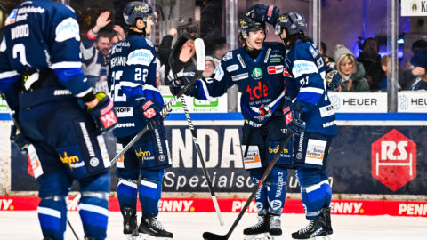 PENNY DEL Photo-Sharing