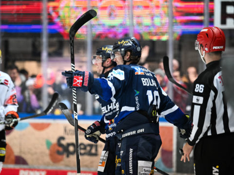 PENNY DEL Photo-Sharing