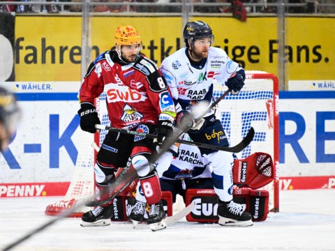 PENNY DEL Photo-Sharing